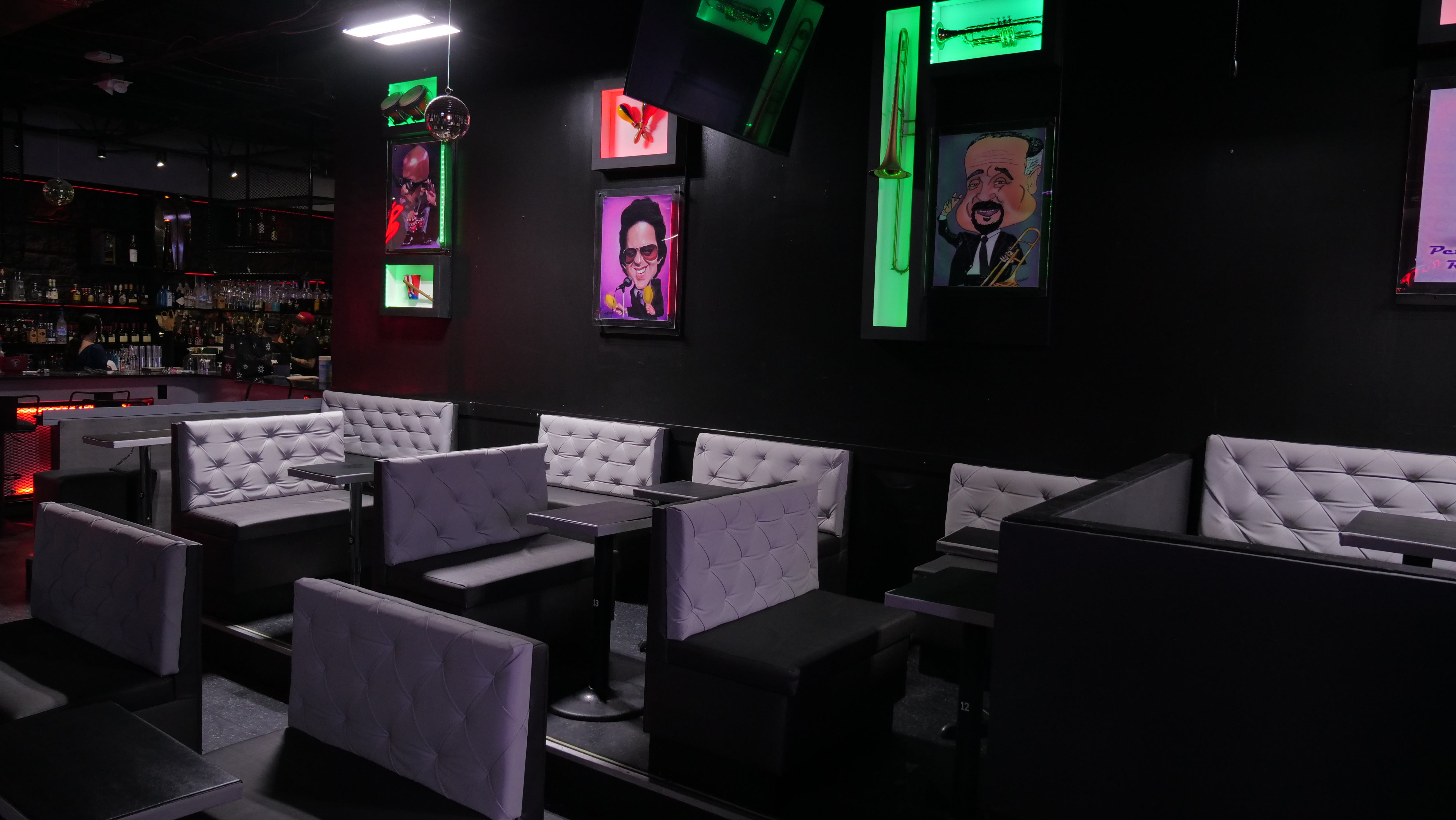 Bar photo 2